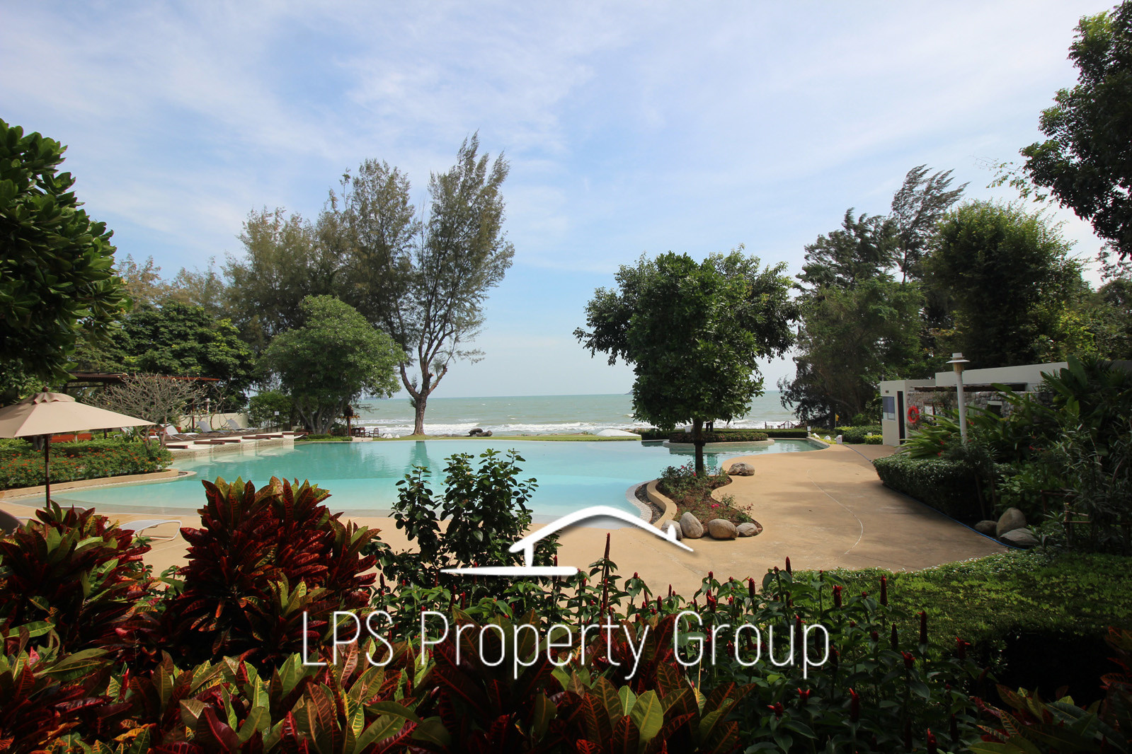 Amazing Beachfront Condo For Sale on Ground Floor 