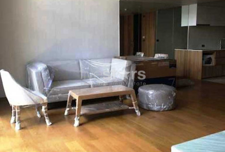 Siamese Exclusive 1 bedroom duplex condo for rent in Bangkok Sukhumvit BTS Asoke Phromphong