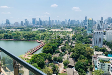 Unique 4 bedrooms apartment with lake view close to BTS Asoke