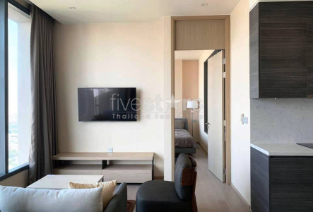 2 bedrooms condo for rent in Asoke