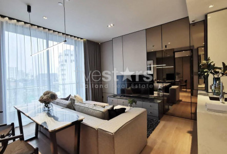 1-bedroom Luxury condo for rent on Thonglor 
