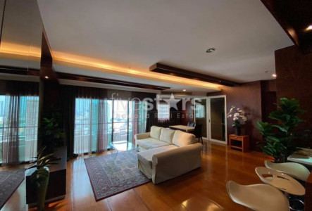 Large 1 bedroom condo for sale on Sathorn